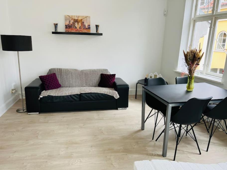 Lovely 1-Bedroom Condo In Aarhus C Kültér fotó